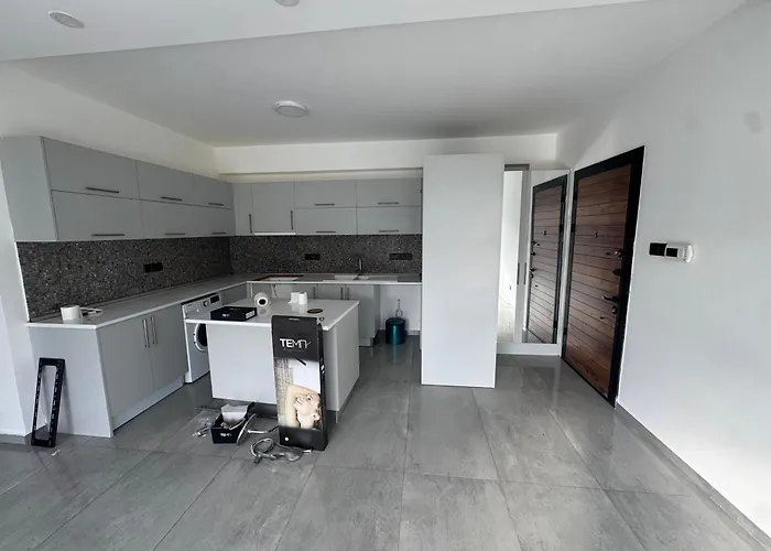 3 Bed Flat In Апартаменты Никосия