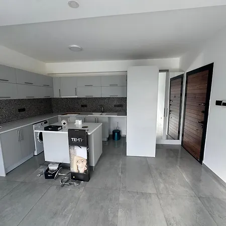 3 Bed Flat In Appartement Nicosie